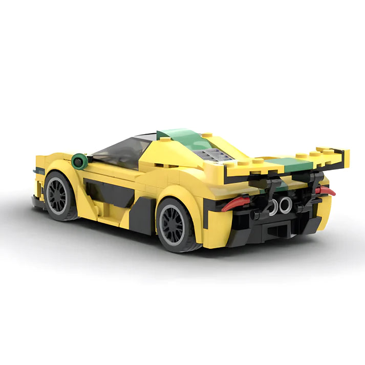 McLaren P1 GTR - Whip Bricks