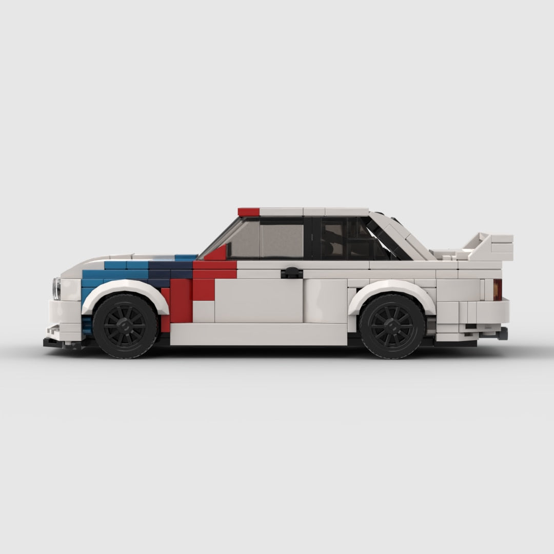 BMW M3 E30 - Whip Bricks
